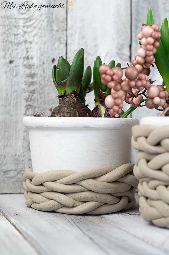 Upcycling - so verwandelst du alte Blumentöpfe in tolle Hingucker! - Mit Liebe gemacht by Doris Kern